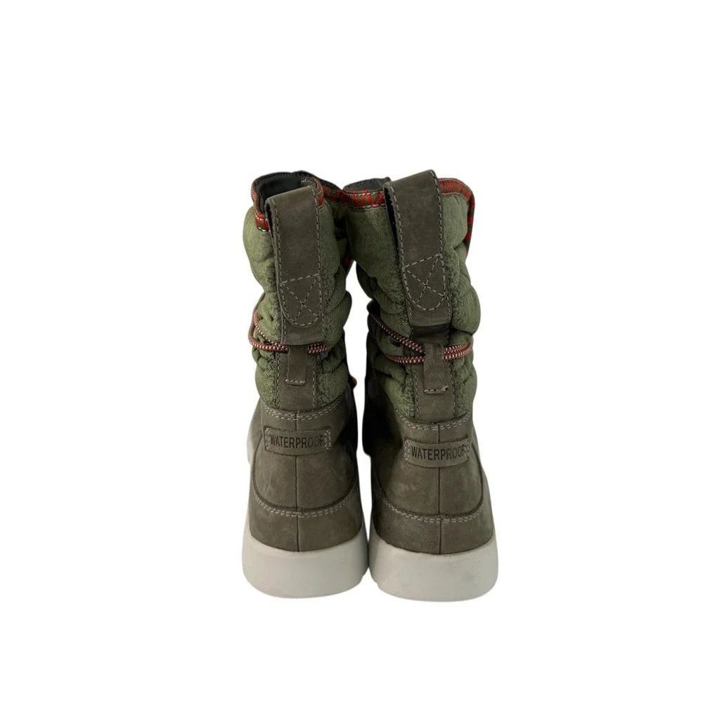 The‎ North Face ThermoBall Lace-Up Green Snow Boots Women's 7 No Box